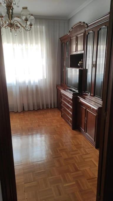 Ohana Apartment Palencia Exterior photo